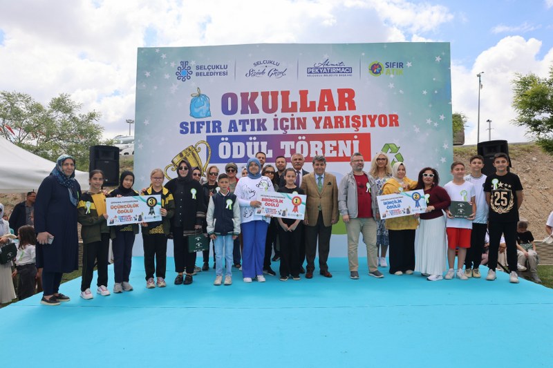 Kaymakamımız “Okullar Sıfır Atık İçin Yarışıyor” Ödül Töreni’ne Katıldı